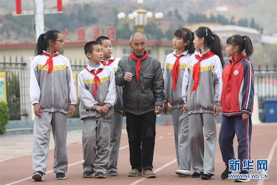 （壯麗70年·奮斗新時代·圖文互動）（1）西柏坡：70年，三代人的精神傳承