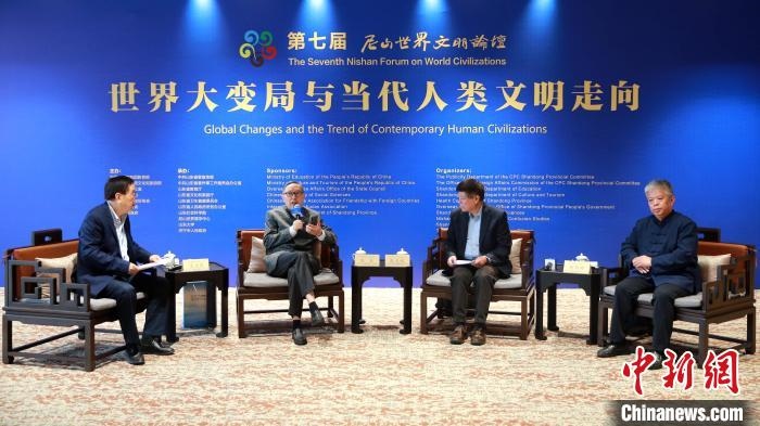 9月27日，第七屆尼山世界文明論壇首場高端對話舉行。　梁犇 攝