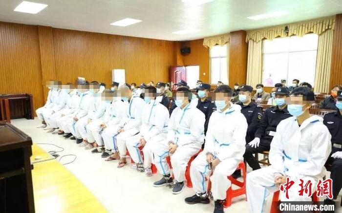 圖為庭審現(xiàn)場(chǎng)?！|蘭法院 攝