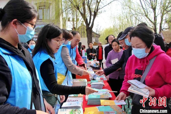 資料圖：山東省文旅廳組織文旅企業(yè)舉行文旅服務(wù)群眾相關(guān)活動。　趙曉 攝