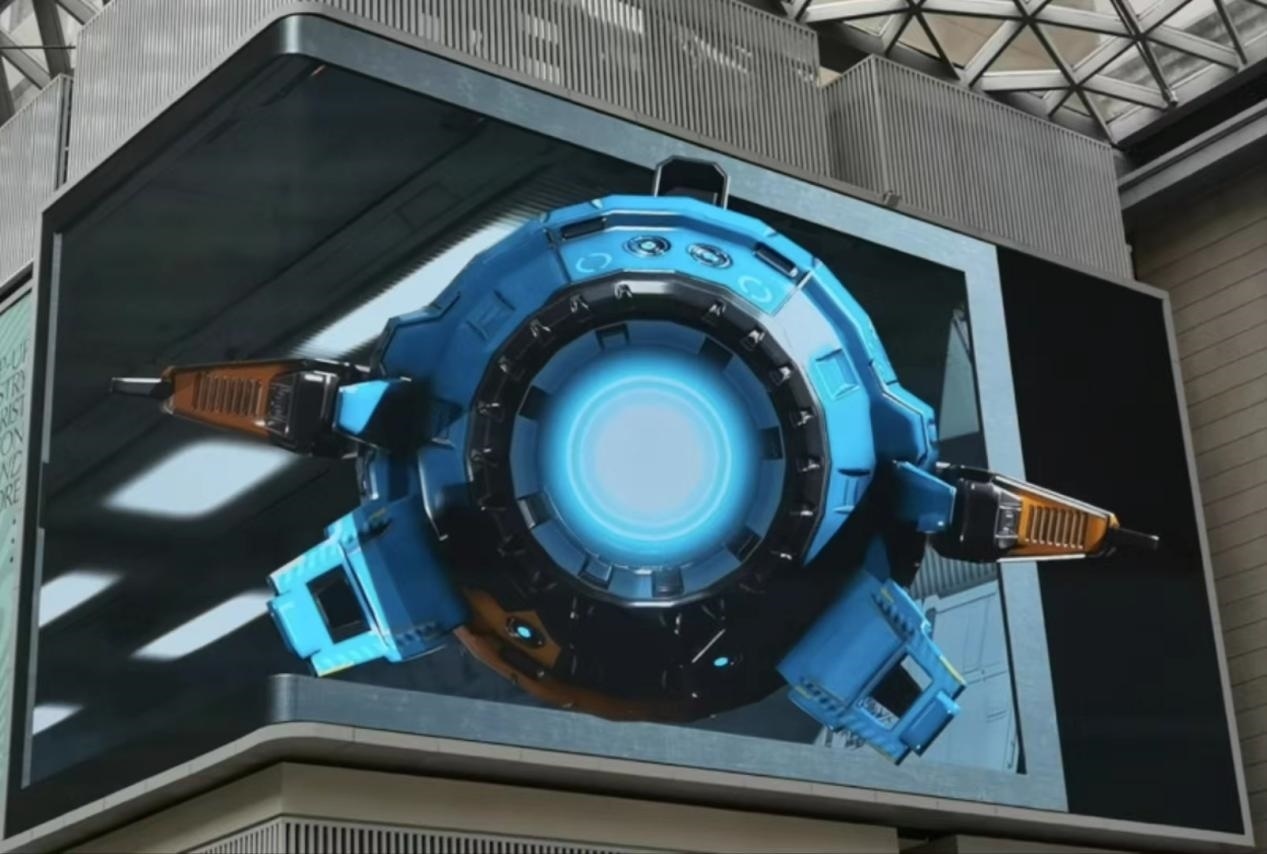 外灘中央內(nèi)庭的裸眼3D大屏。人民網(wǎng) 黃津曉虎攝