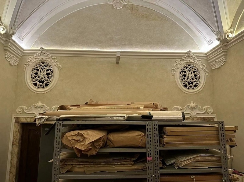 美第奇洛倫佐圖書館保存古籍。中藝國際供圖