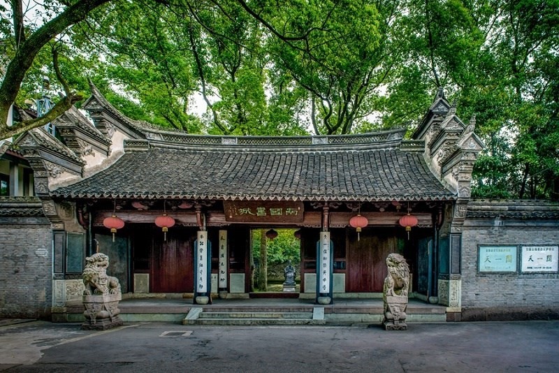 天一閣正門。 天一閣博物院供圖