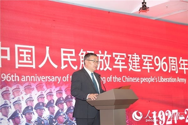 蒙古國國防部副部長瑪格奈致辭。人民網(wǎng)記者 霍文攝J