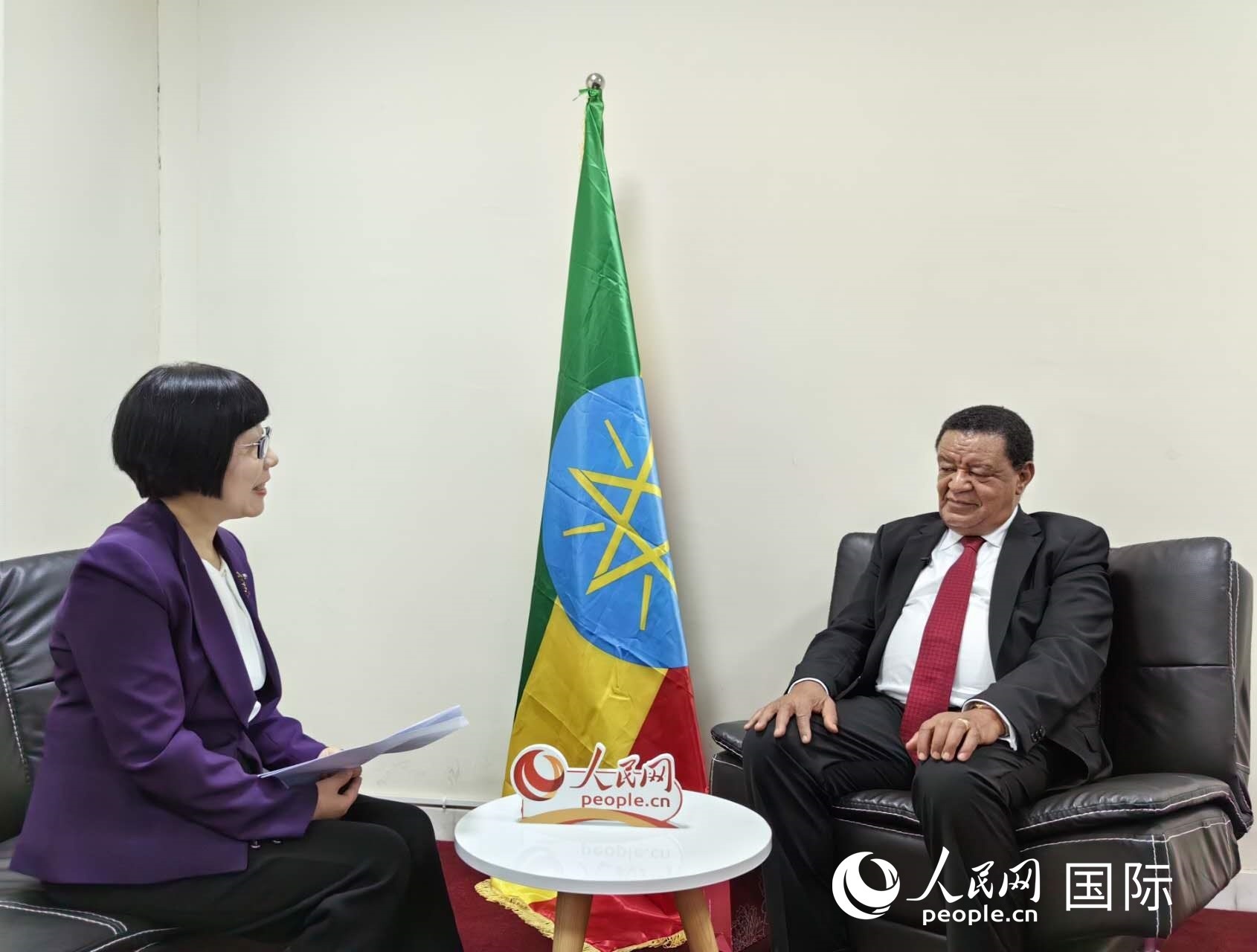 穆拉圖·特肖梅接受人民網(wǎng)記者唐維紅采訪。人民網(wǎng)記者 陳星星攝