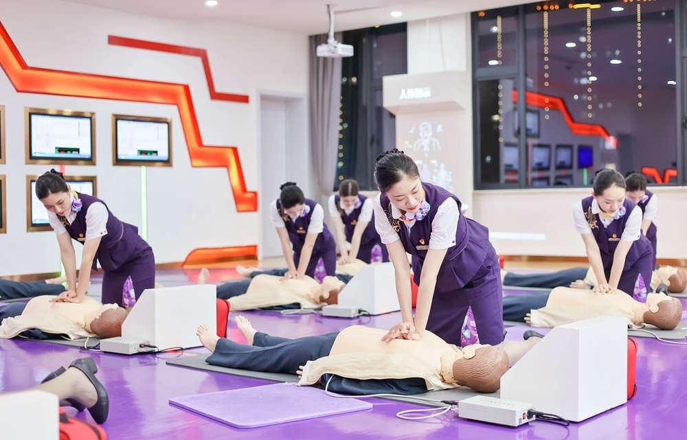 救護(hù)知識培訓(xùn)。