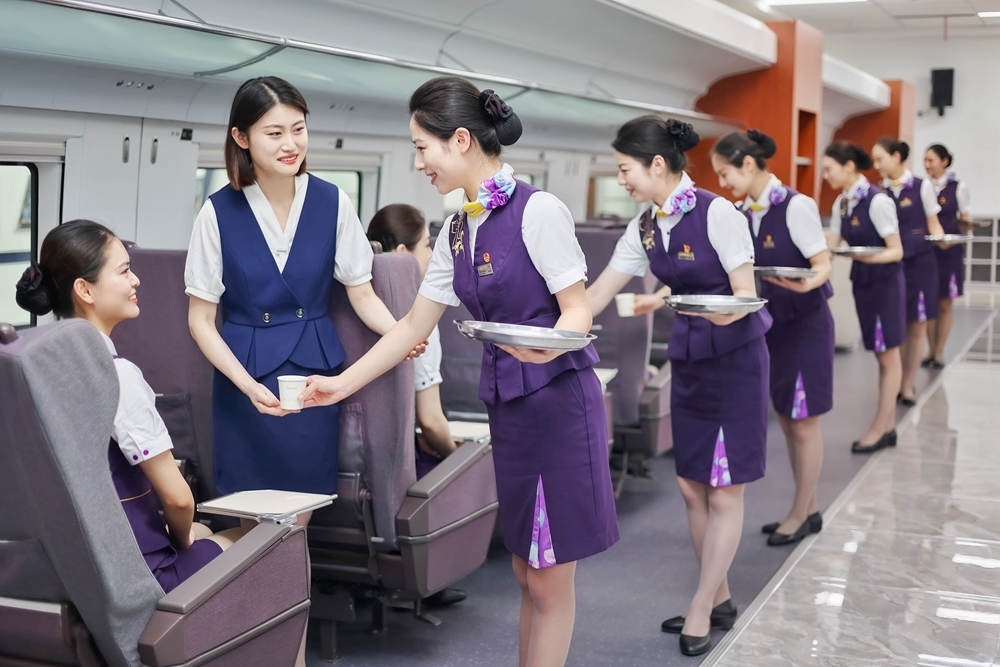 形象儀態(tài)塑造。