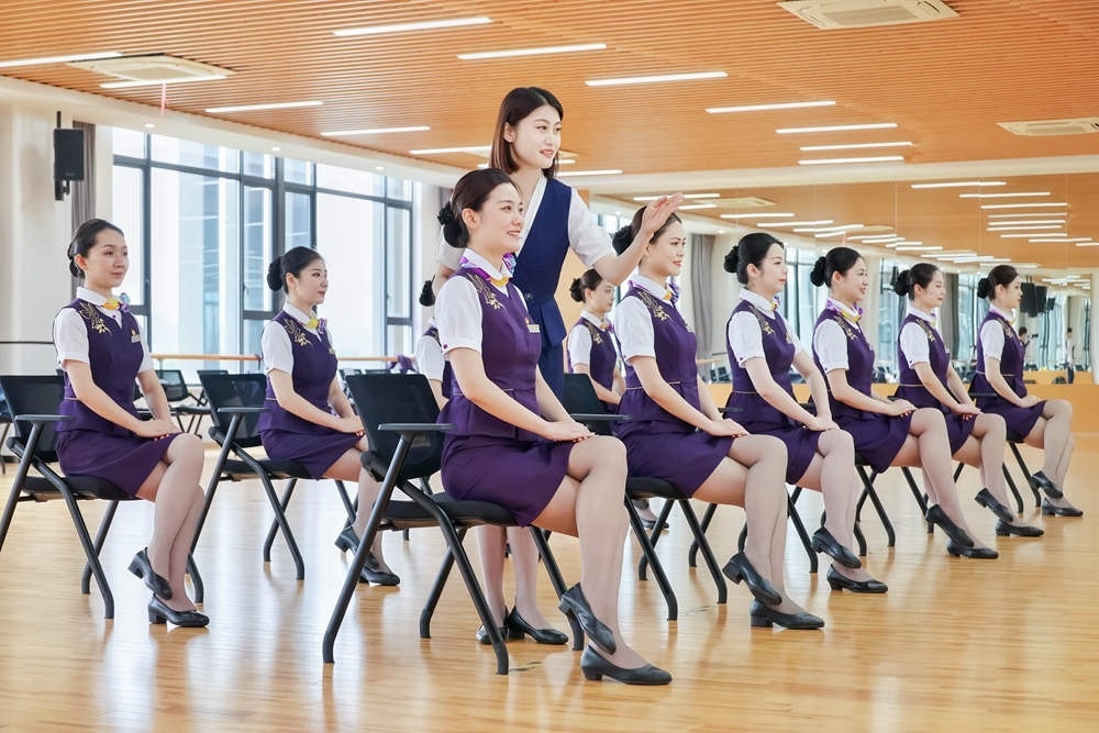 形象儀態(tài)塑造。