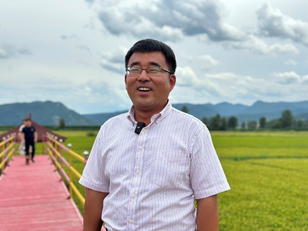和龍市東城鎮(zhèn)光東村村書記金憲。人民網(wǎng)記者 金洪花 攝