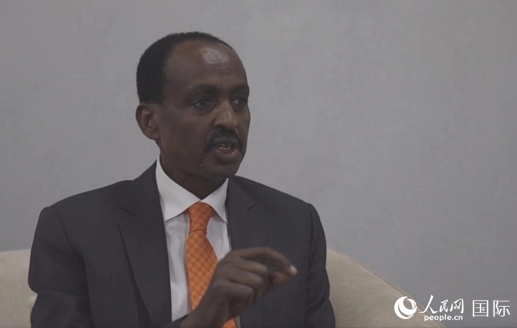 特肖梅·托加接受人民網(wǎng)專訪。人民網(wǎng)記者 劉寧攝