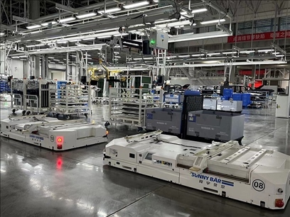 新能源汽車智能生產(chǎn)線。人民網(wǎng) 王紹紹攝