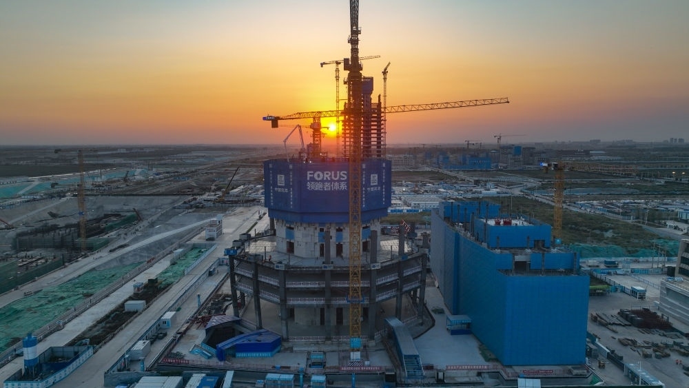 在雄安新區(qū)啟動區(qū)拍攝的中國中化大廈項目（9月21日攝，無人機照片）。新華社記者 張鋮 攝