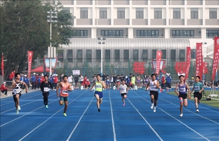 第59屆北京市中學(xué)生田徑運(yùn)動(dòng)會(huì)暨北京學(xué)生金奧運(yùn)動(dòng)隊(duì)田徑運(yùn)動(dòng)會(huì)。北京市教委供圖