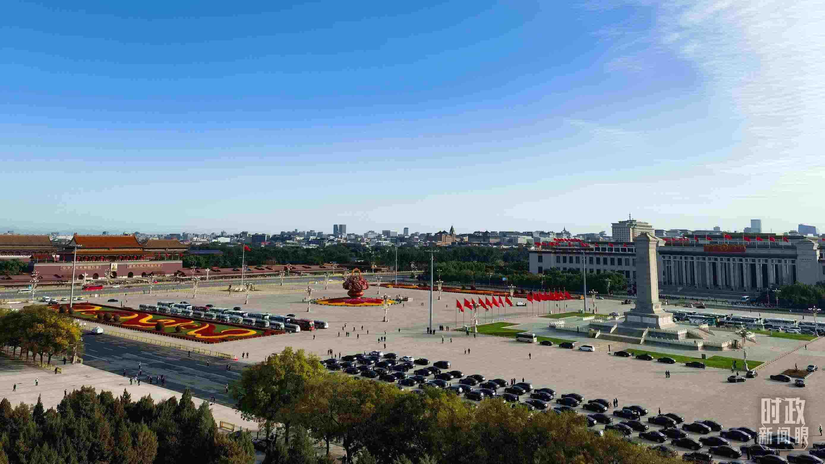 △18日的天安門廣場(chǎng)。（總臺(tái)央視記者周志國(guó)拍攝）