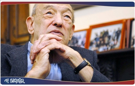 ｜｜傅高義對中國現(xiàn)代政治和社會(huì)很有研究