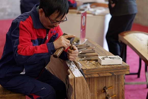 蘭考古箏制作展示。中央音樂學(xué)院供圖