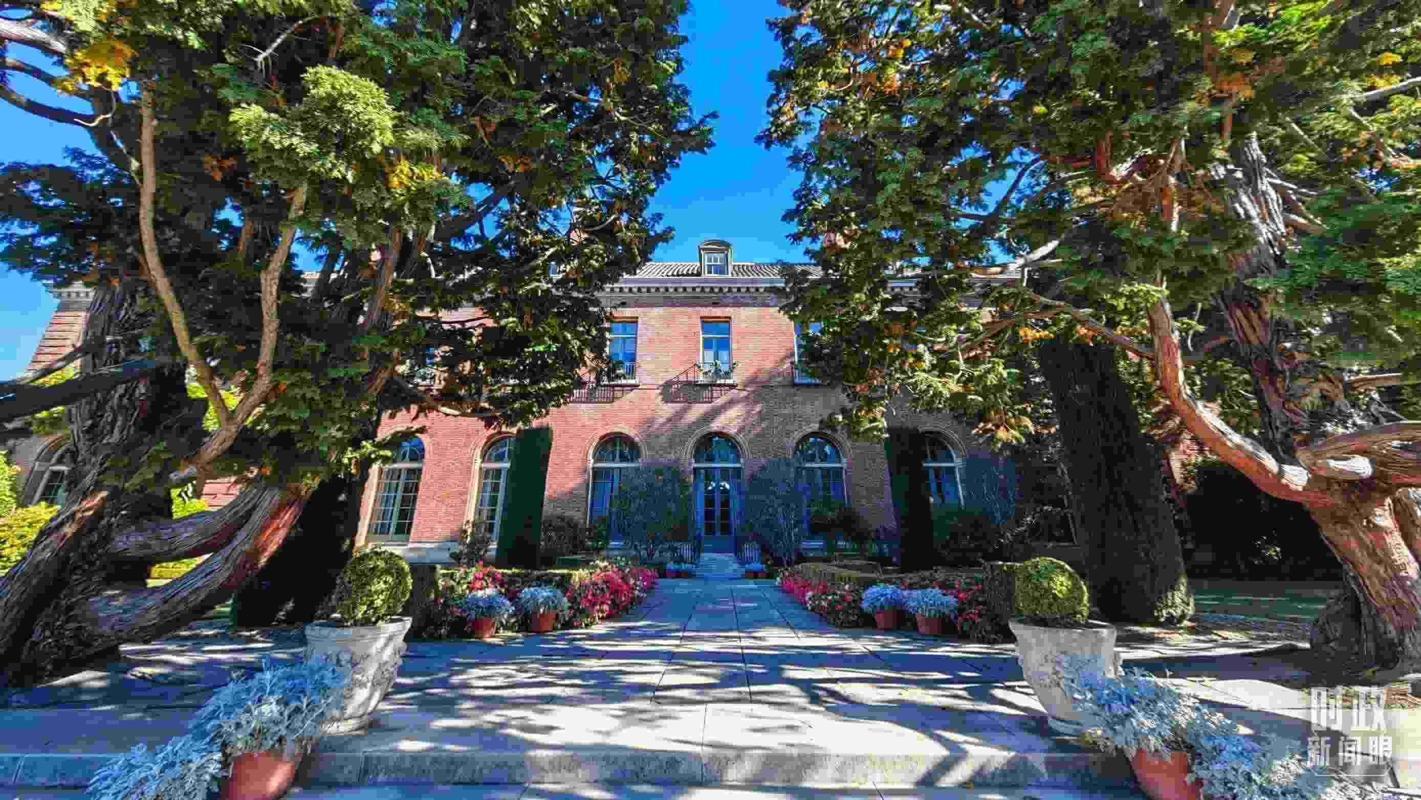 中美元首會晤在斐洛里莊園舉行。（總臺央視記者張曉鵬拍攝）