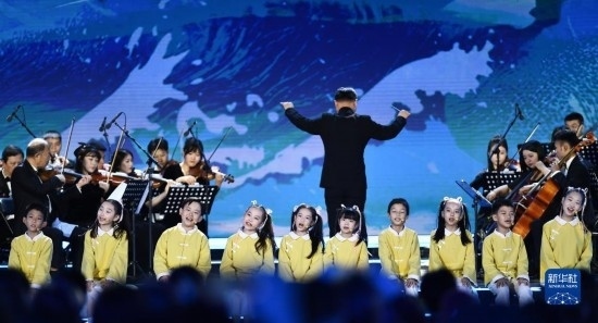 12月16日拍攝的第五屆海南島國際電影節(jié)開幕式現(xiàn)場。