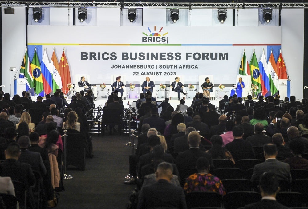 這是2023年8月22日在南非約翰內(nèi)斯堡拍攝的金磚國家工商論壇現(xiàn)場。新華社記者 李亞輝 攝