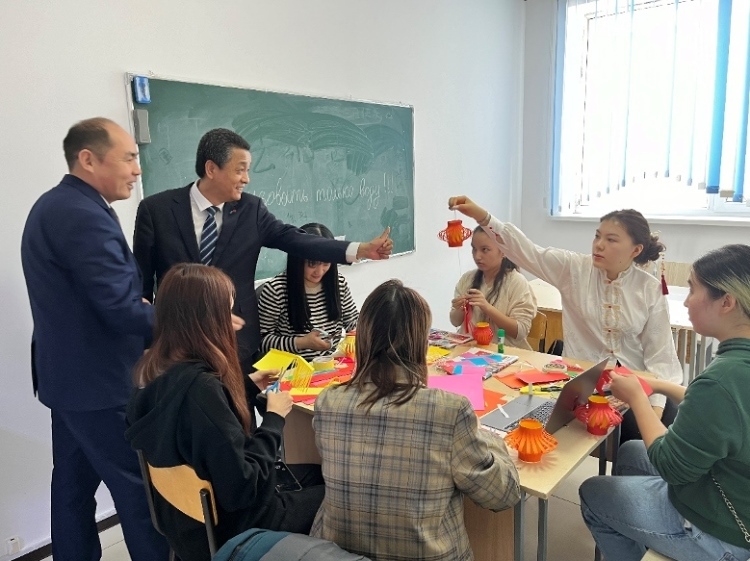 活動現(xiàn)場?？鬃訉W院供圖