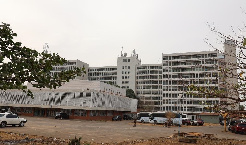 中塞友誼大廈。