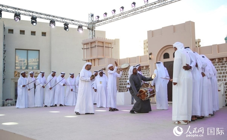 阿拉伯歌舞表演。人民網(wǎng) 塔里克·易卜拉欣攝