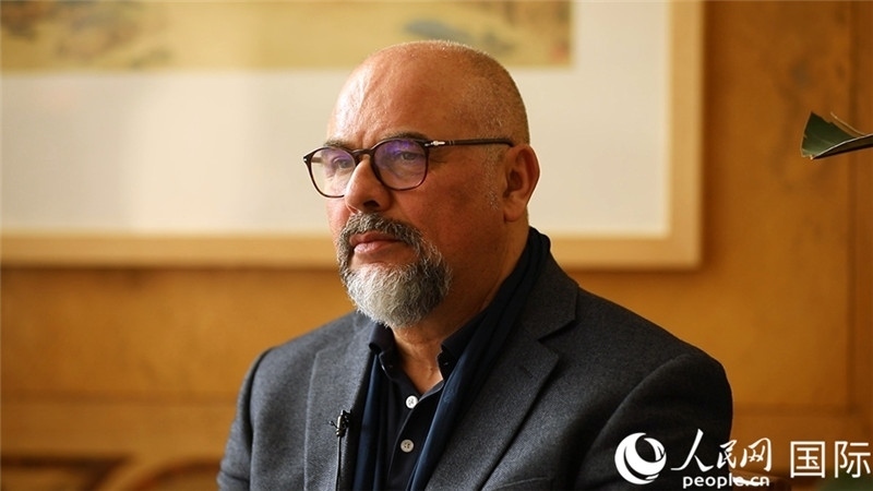 意大利陶瓷城市協(xié)會副會長保羅·馬賽蒂接受人民網(wǎng)專訪。人民網(wǎng) 劉動攝