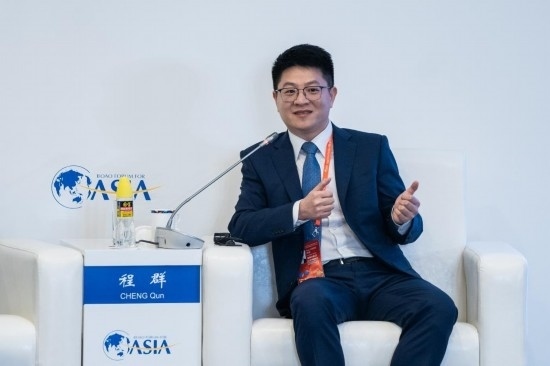 3月27日，猿輔導集團副總裁、人工智能研究院院長程群在分論壇上發(fā)言。新華社記者 曹夢瑤 攝