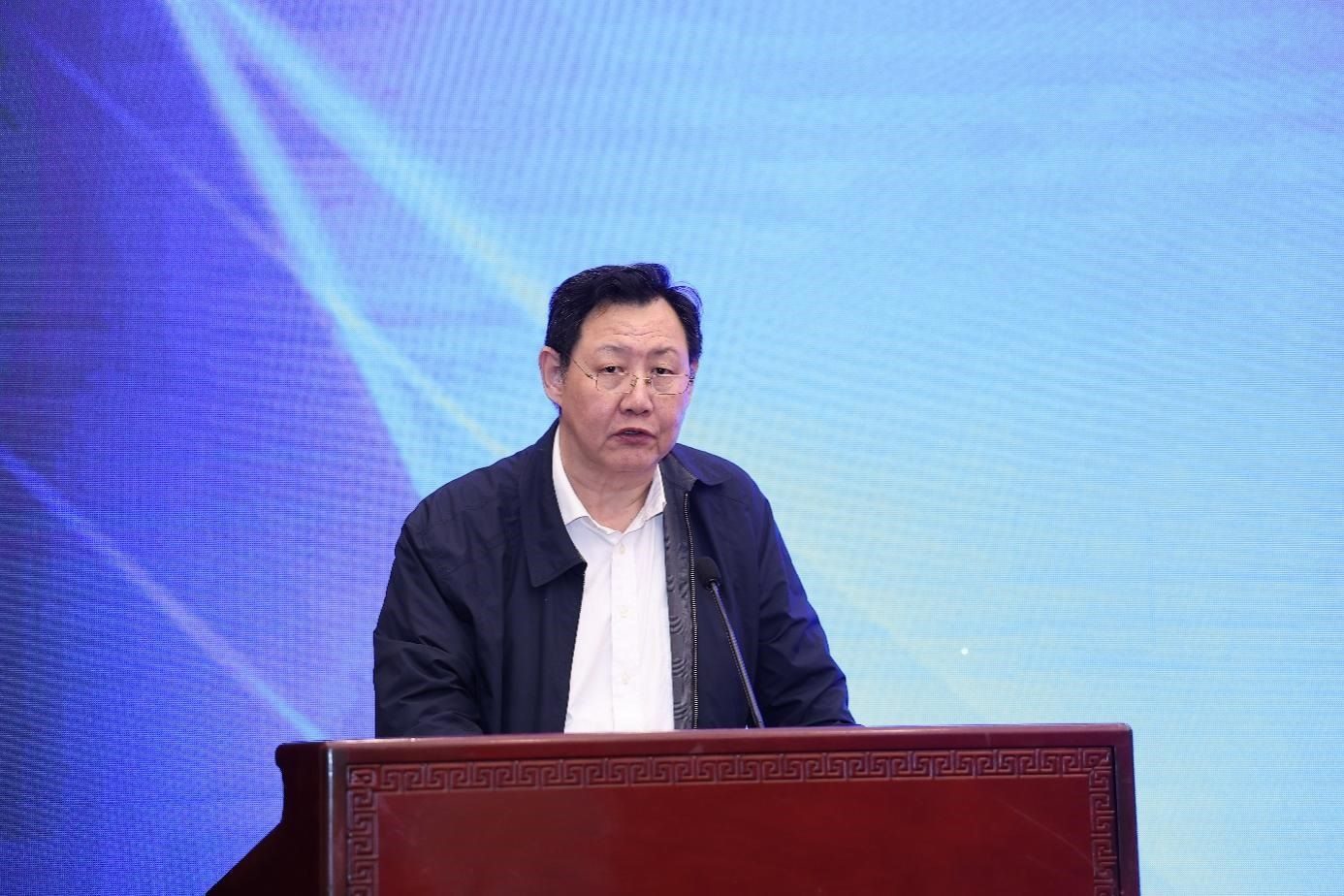 中國(guó)物流與采購(gòu)聯(lián)合會(huì)黨委副書(shū)記余平致辭。主辦方供圖