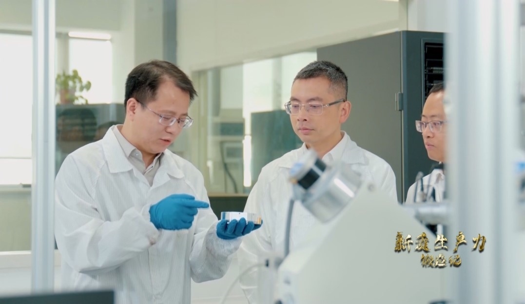 長沙巴斯夫杉杉電池材料研究院，正在進行電池材料研究。