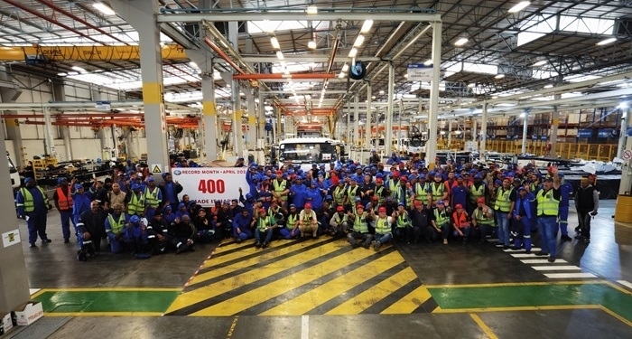 一汽南非庫哈工廠單月產(chǎn)量破400輛。圖片來源：一汽解放