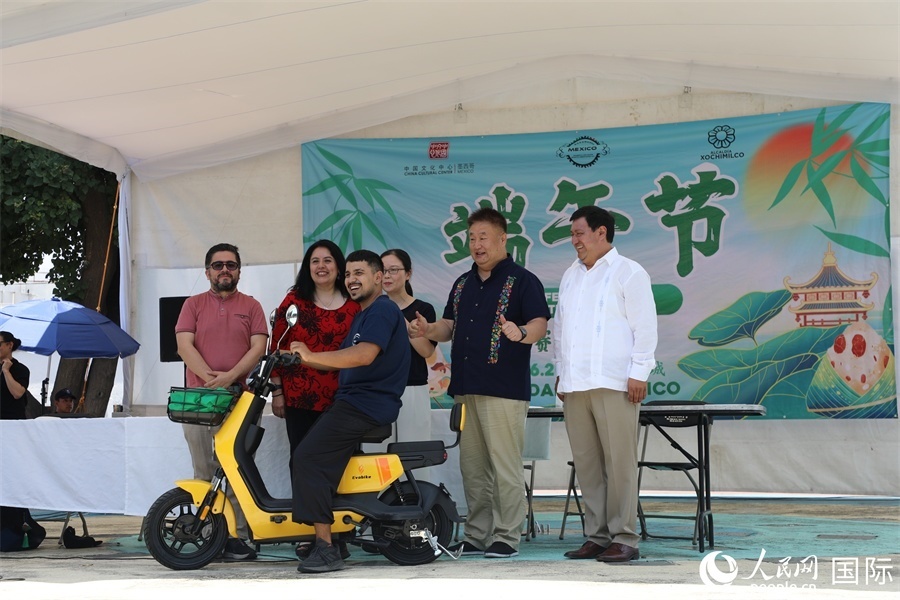 活動(dòng)現(xiàn)場(chǎng)。人民網(wǎng) 埃內(nèi)斯托·多明戈斯攝