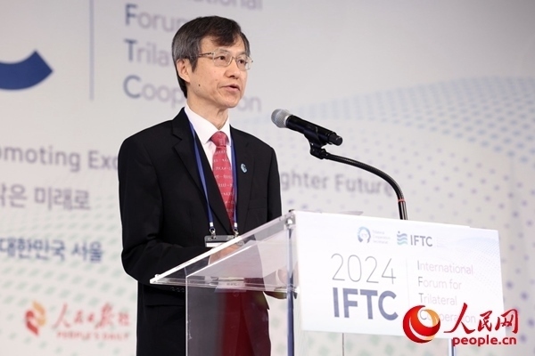 中日韓合作秘書處秘書長李熙燮致開幕辭。主辦方供圖