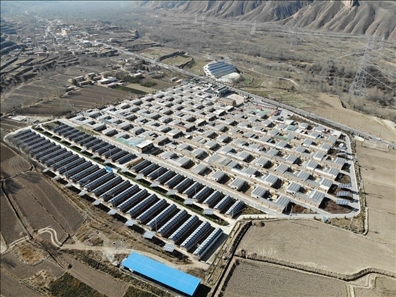 這是2020年11月6日拍攝的班彥新村全貌（無人機照片）。新華社記者 戴天放 攝