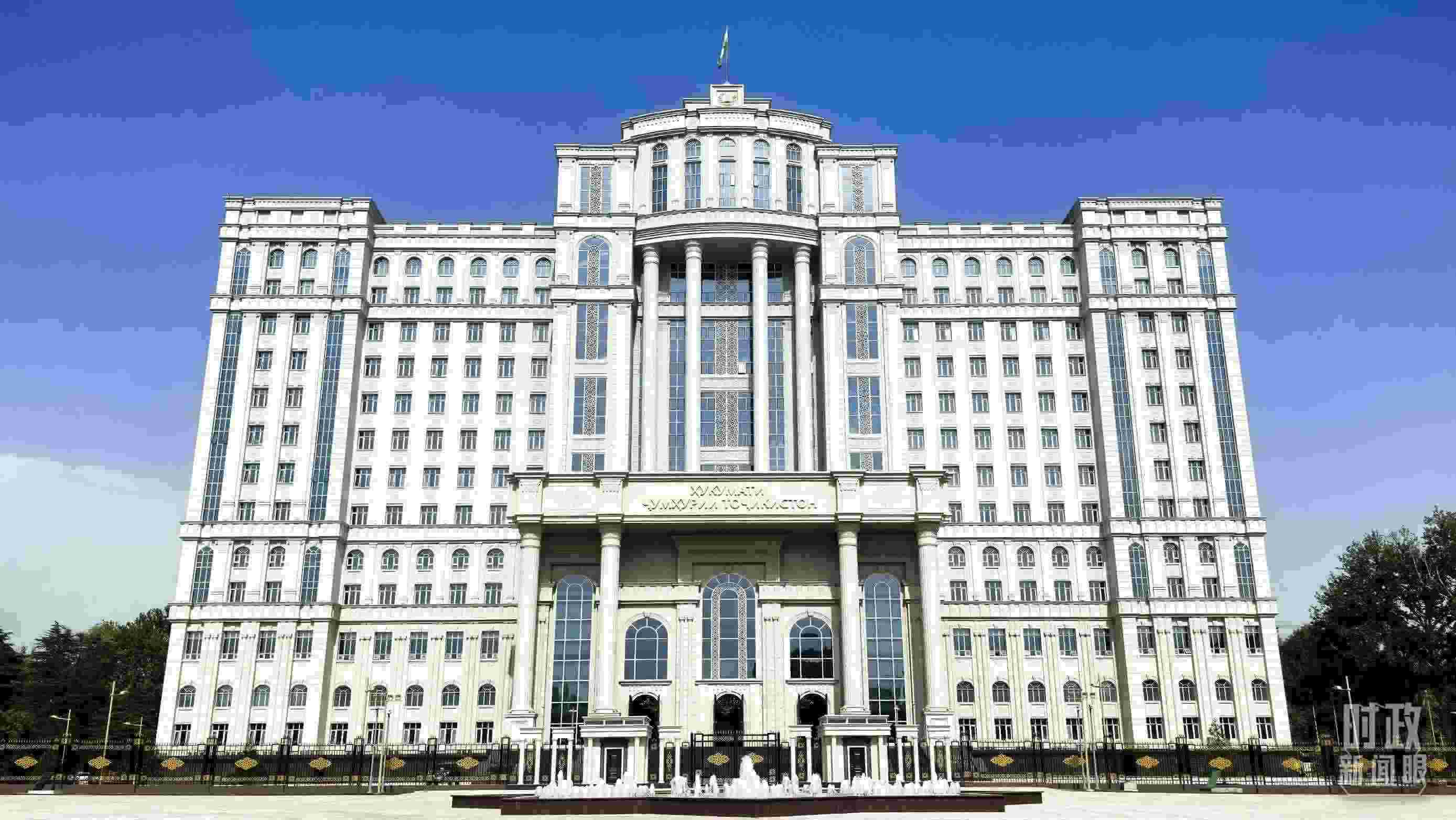 △中方援建塔政府大樓。（總臺央視記者鄂介甫拍攝）