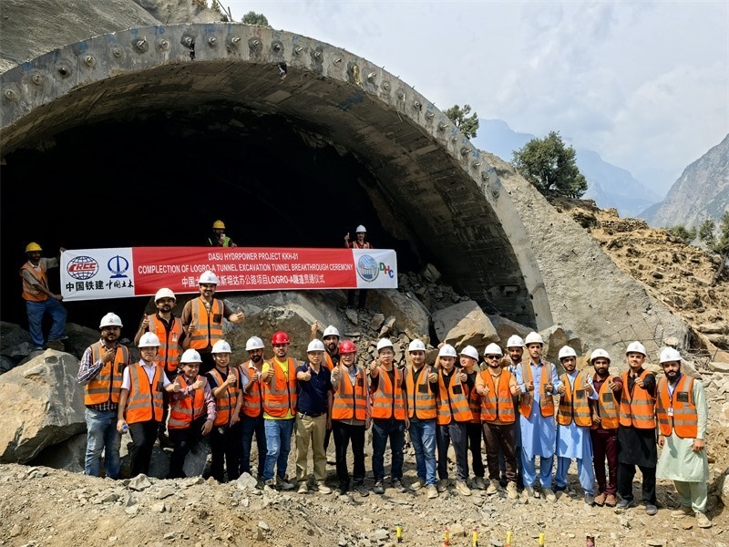 7月29日貫通儀式現(xiàn)場(chǎng)圖片。中國(guó)土木工程集團(tuán) 供圖