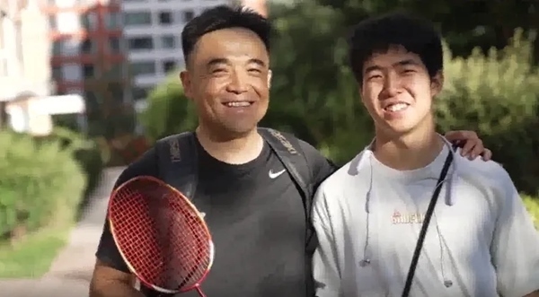 劉建波、劉傲寒父子。北航供圖