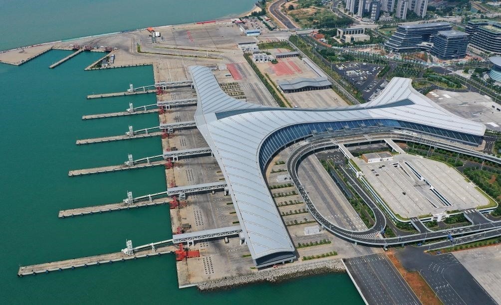 這是已經(jīng)停航的?？谛潞８郏?月4日攝，無人機(jī)照片）。新華社記者 郭程 攝