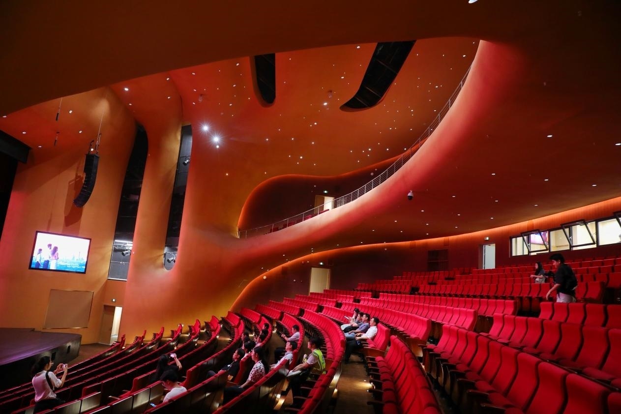 劇場內(nèi)部空間?！吨袊?jīng)濟(jì)周刊》記者 肖翊攝