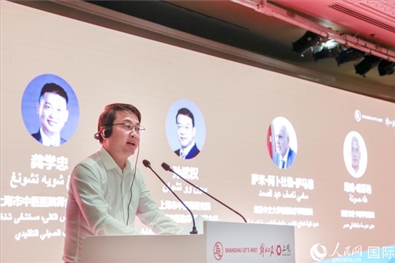 龔學忠在發(fā)言中。人民網(wǎng)記者 黃培昭攝