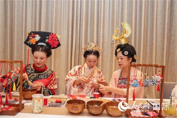 中國傳統(tǒng)文化展示。人民網(wǎng)記者任皓宇攝