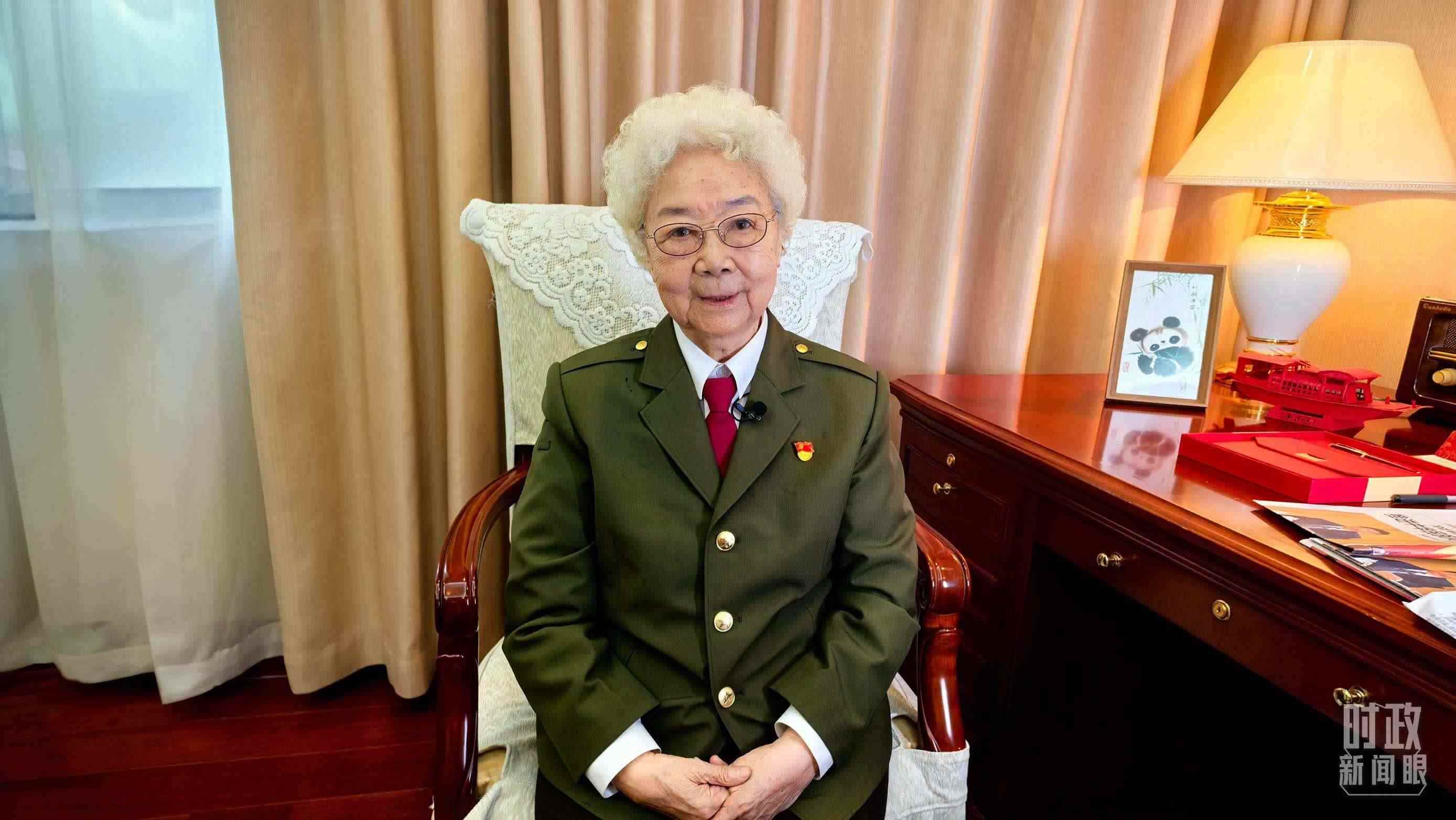 “人民藝術家”國家榮譽稱號獲得者田華。（總臺央視記者史偉拍攝）