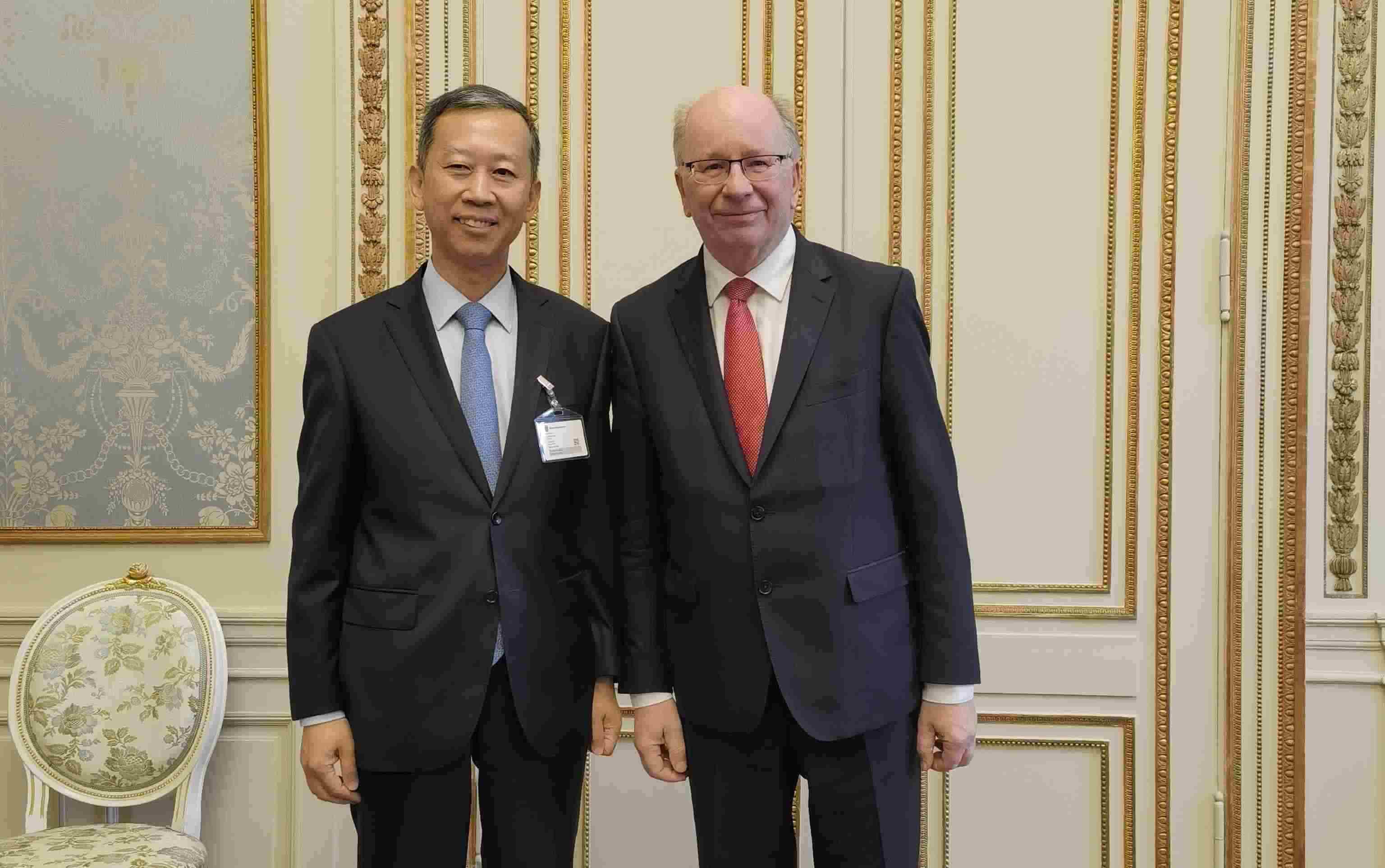 中國(guó)駐瑞典大使崔愛民會(huì)見瑞典外交國(guó)務(wù)秘書哈特留斯。 中國(guó)駐瑞典大使館供圖