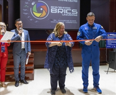 5月29日，“宇宙·金磚國(guó)家”圖片巡回展在北京舉辦。 北京俄羅斯文化中心供圖