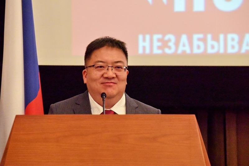 新華出版社社長匡樂成致辭。 主辦方供圖