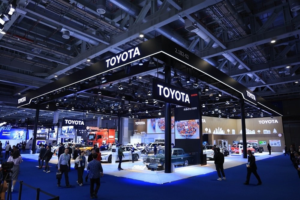 第七屆進(jìn)博會(huì)豐田展臺(tái)。人民網(wǎng)記者 車柯蒙攝