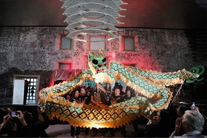 墨西哥華人社團的舞龍舞獅表演。主辦方供圖