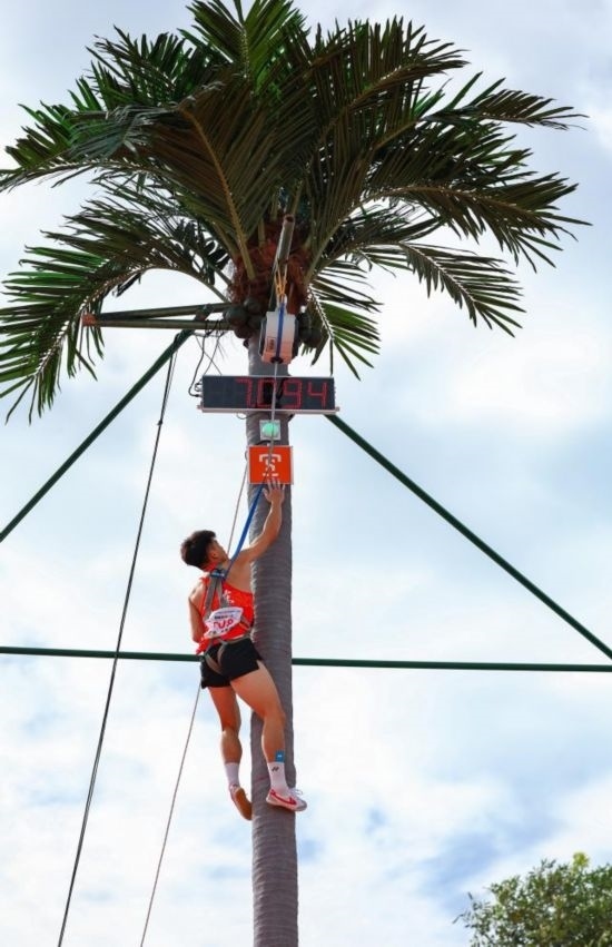 11月23日，廣東隊(duì)選手黃新鴻在比賽中。新華社記者 楊植森 攝