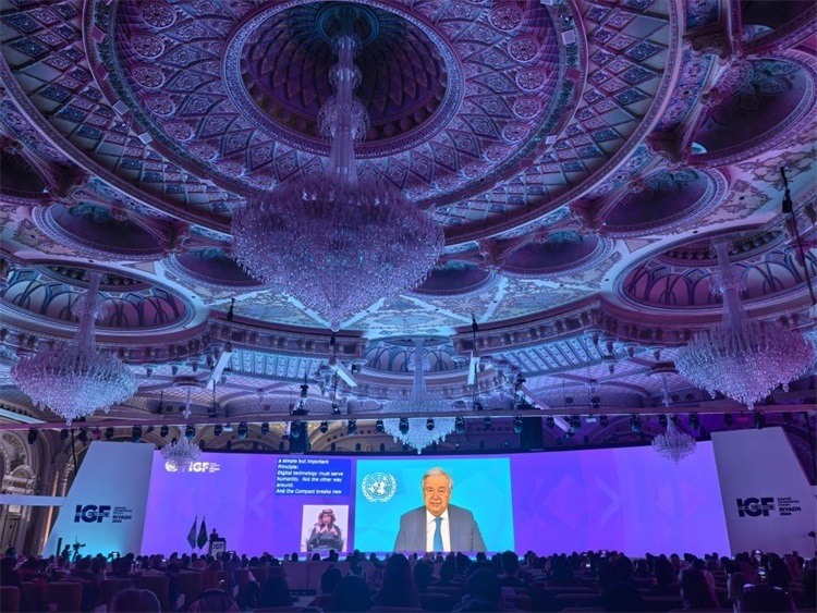 圖為第19屆聯(lián)合國互聯(lián)網(wǎng)治理論壇（IGF）“推動科技企業(yè)履行兒童網(wǎng)絡(luò)保護責任”開放論壇活動現(xiàn)場。中國傳媒大學(xué)供圖。