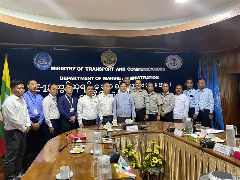 緬甸第18屆國(guó)家級(jí)港口設(shè)施安全聯(lián)合演習(xí)頒獎(jiǎng)儀式現(xiàn)場(chǎng)。中緬油氣管道公司供圖